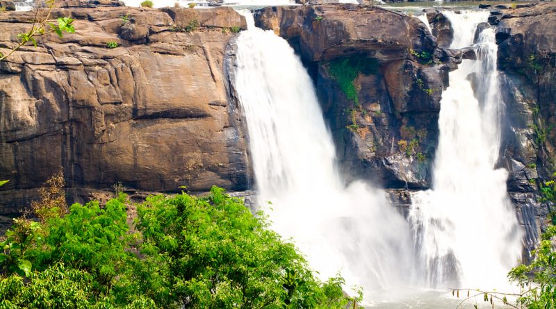 Kerala Amazing Sightseeing,Athirappally