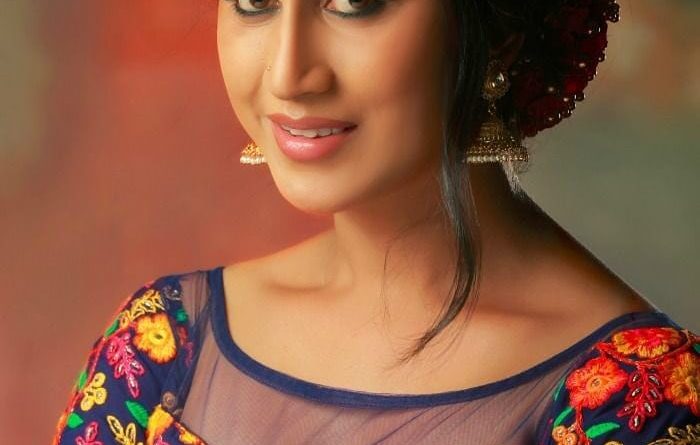 Anjali Ameer - Bigg Boss Malayalam season 1 Contestant