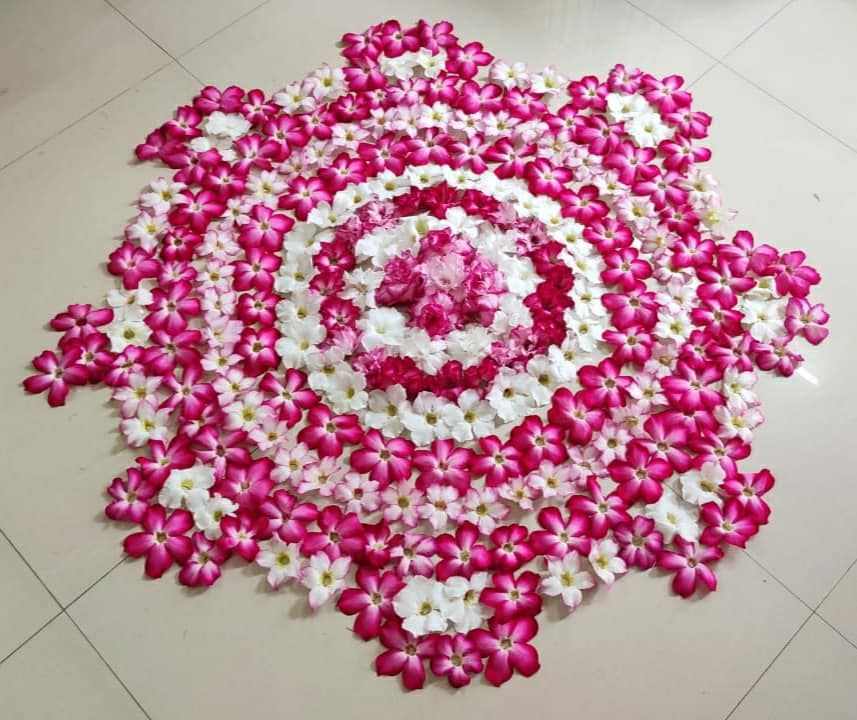 Small onam pookalam